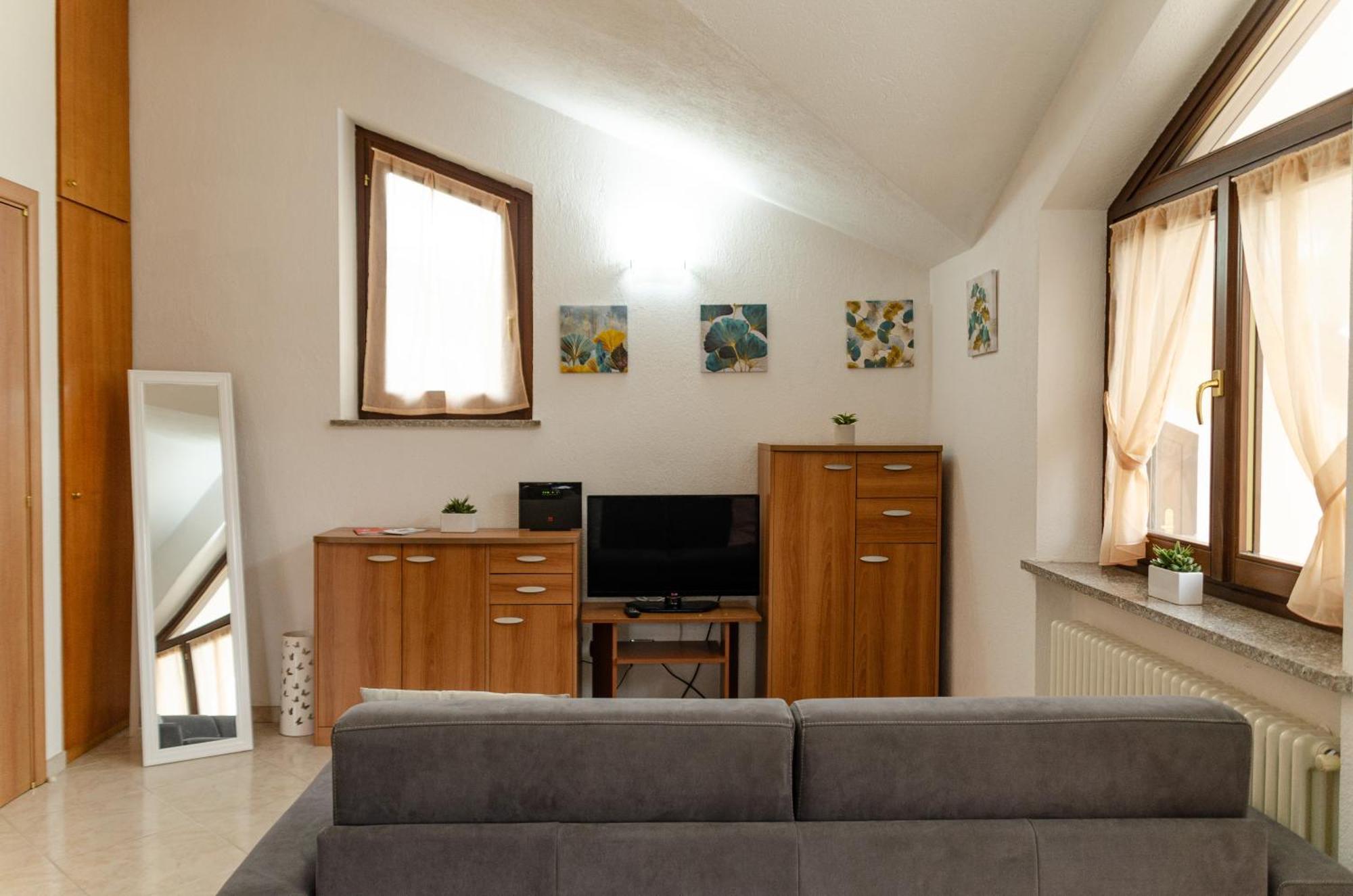 Sarre Skyline Apartment - Relax In Valle D'Аоста Экстерьер фото